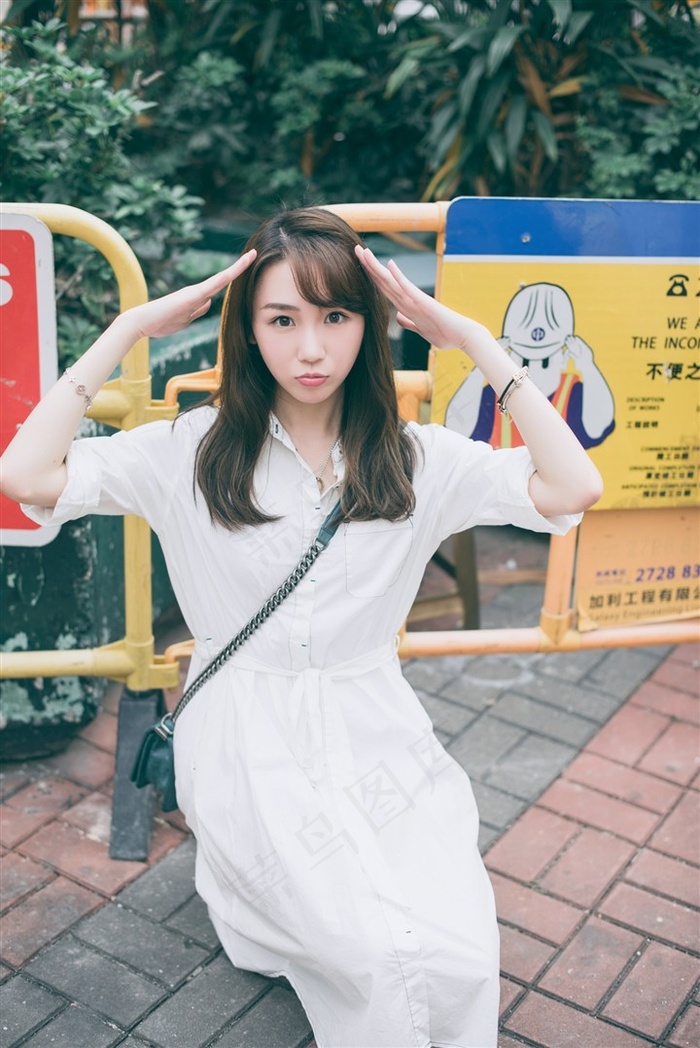 美女操出白浆