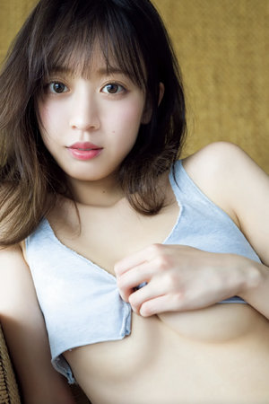 少妇的内裤自慰