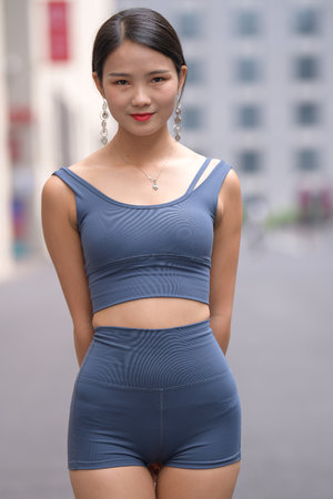 91puppy健身女教练落地窗
