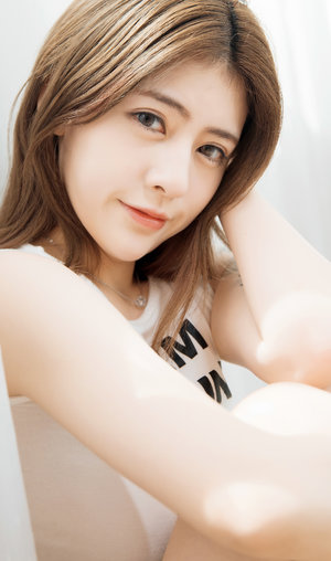 美女麻酥酥爆乳喷水视频