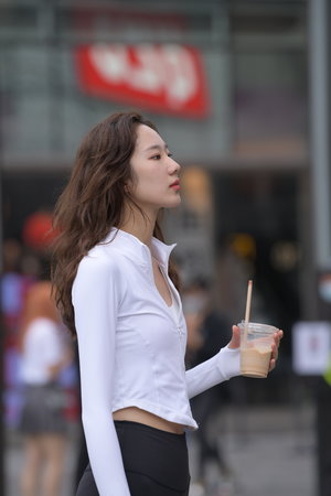 青青草影院在线
