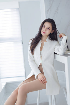 一个人看的免费视频www动漫?