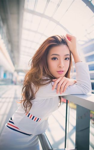 肚子好难受