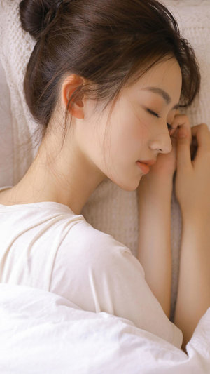 人人澡人模人人添学生AV