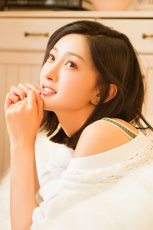 《丰满女学生》伦理hd