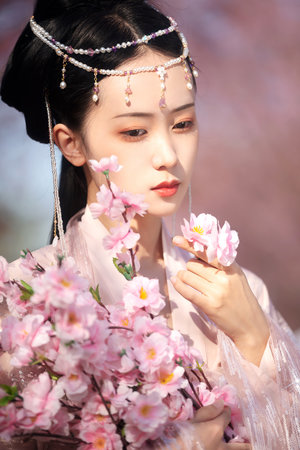 亚洲人成网线在线播放va
