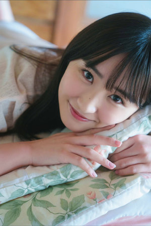 在寝室里被按着开了苞