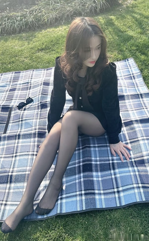 alexagrace游泳池